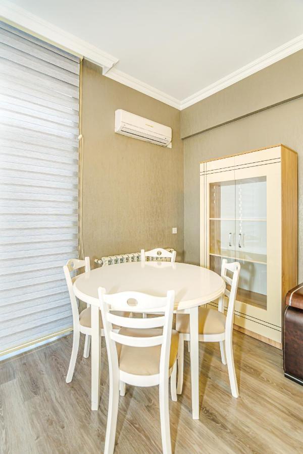 Luxury 2 Room Apartment In The Center Baku Exteriér fotografie